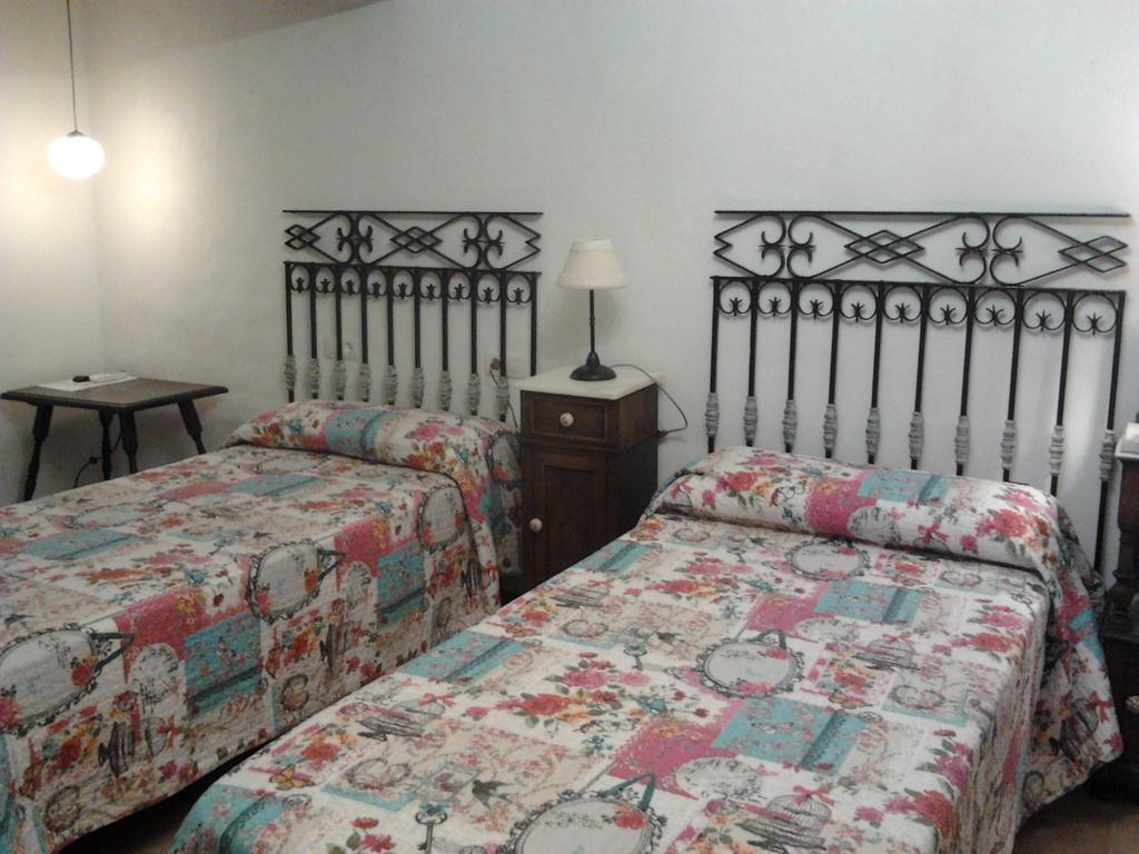 Hostal Los Aromas Villena Rom bilde