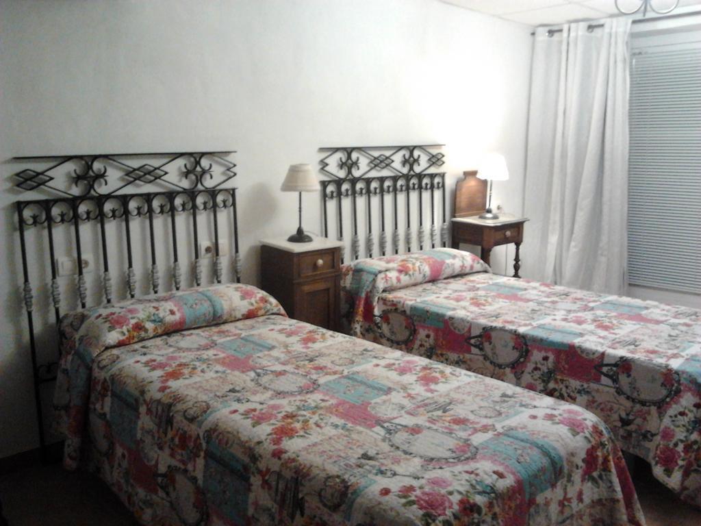 Hostal Los Aromas Villena Rom bilde