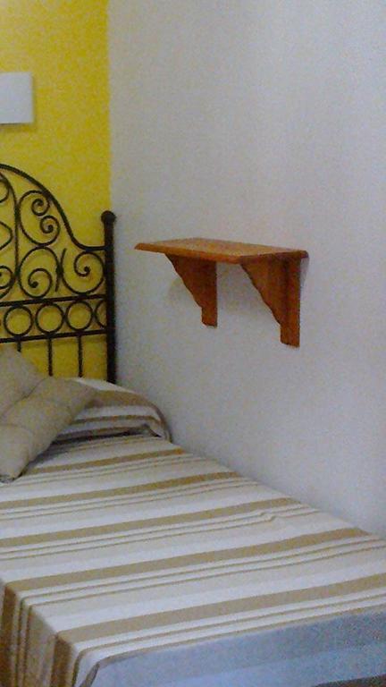 Hostal Los Aromas Villena Rom bilde